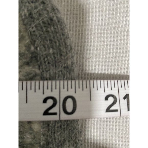 L.o.v.e Women’s Tartan Plaid Cardigan Gray Blue Sweater Size Small - Picture 6 of 10